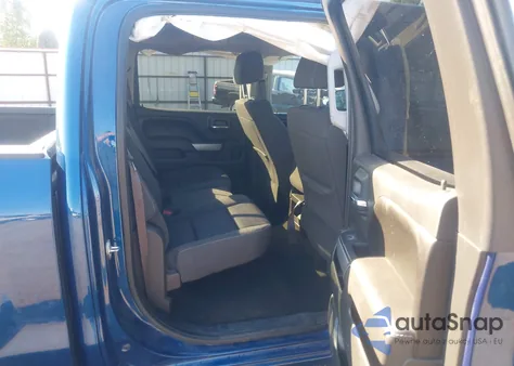 2017 Chevrolet Silverado 1500 2Lt z USA, uszkodzony, nr VIN 3GCUKREC2HG158432